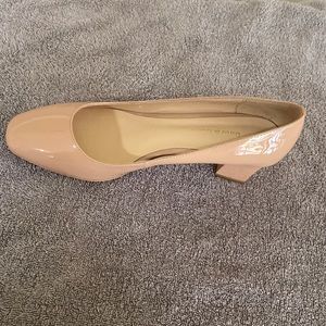 Draco and Gianni pumps